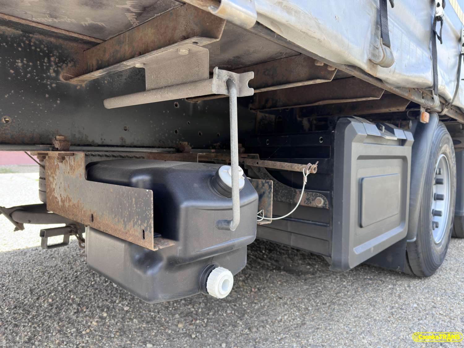KÖGEL SN 24-1, Lift Roof, Lift Axle, Spare Tyre 2x, Holder 2x - 19