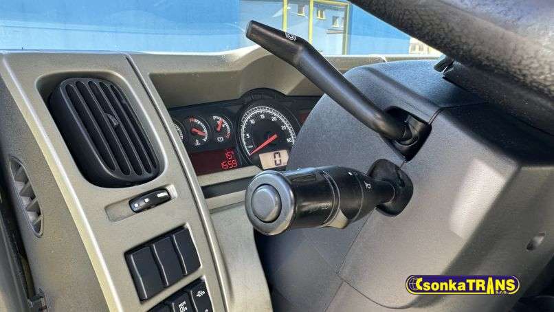 RENAULT Renault PREMIUM 460 DXI EEV *TANK ADR* - 26