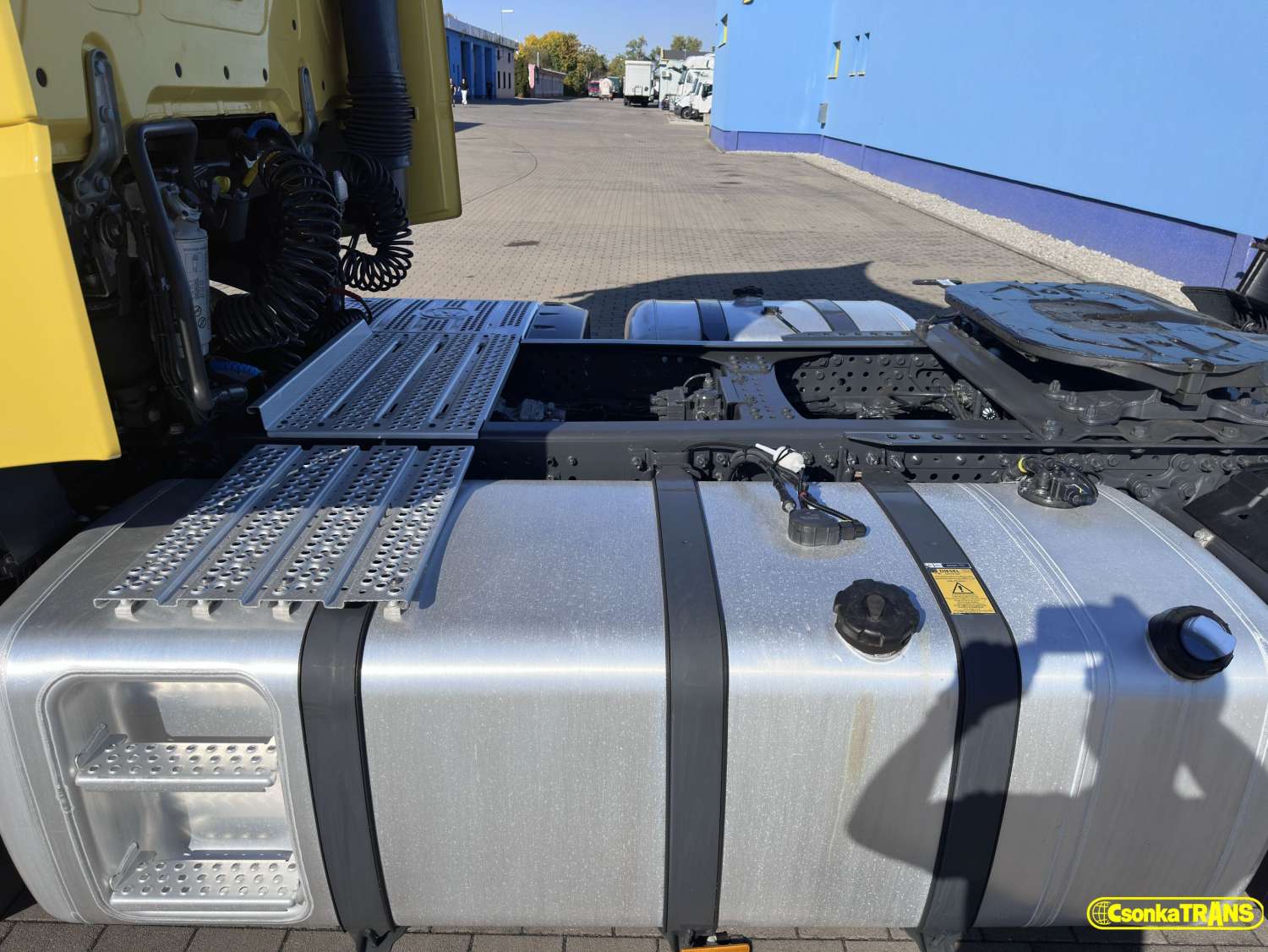 MERCEDES-BENZ ACTROS 1851, 2023, STANDARD, TANK 1270 L - 23