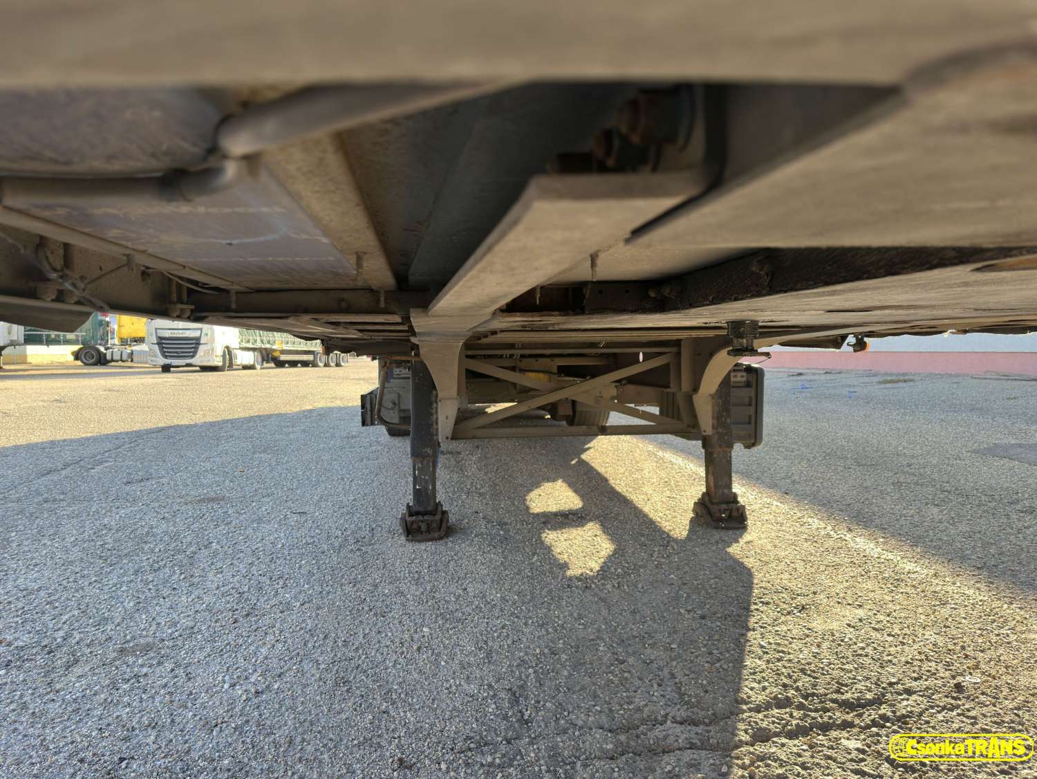 SCHMITZ Cargobull SCB S3T MEGA  LIFT ROOF AND AXLE - 25