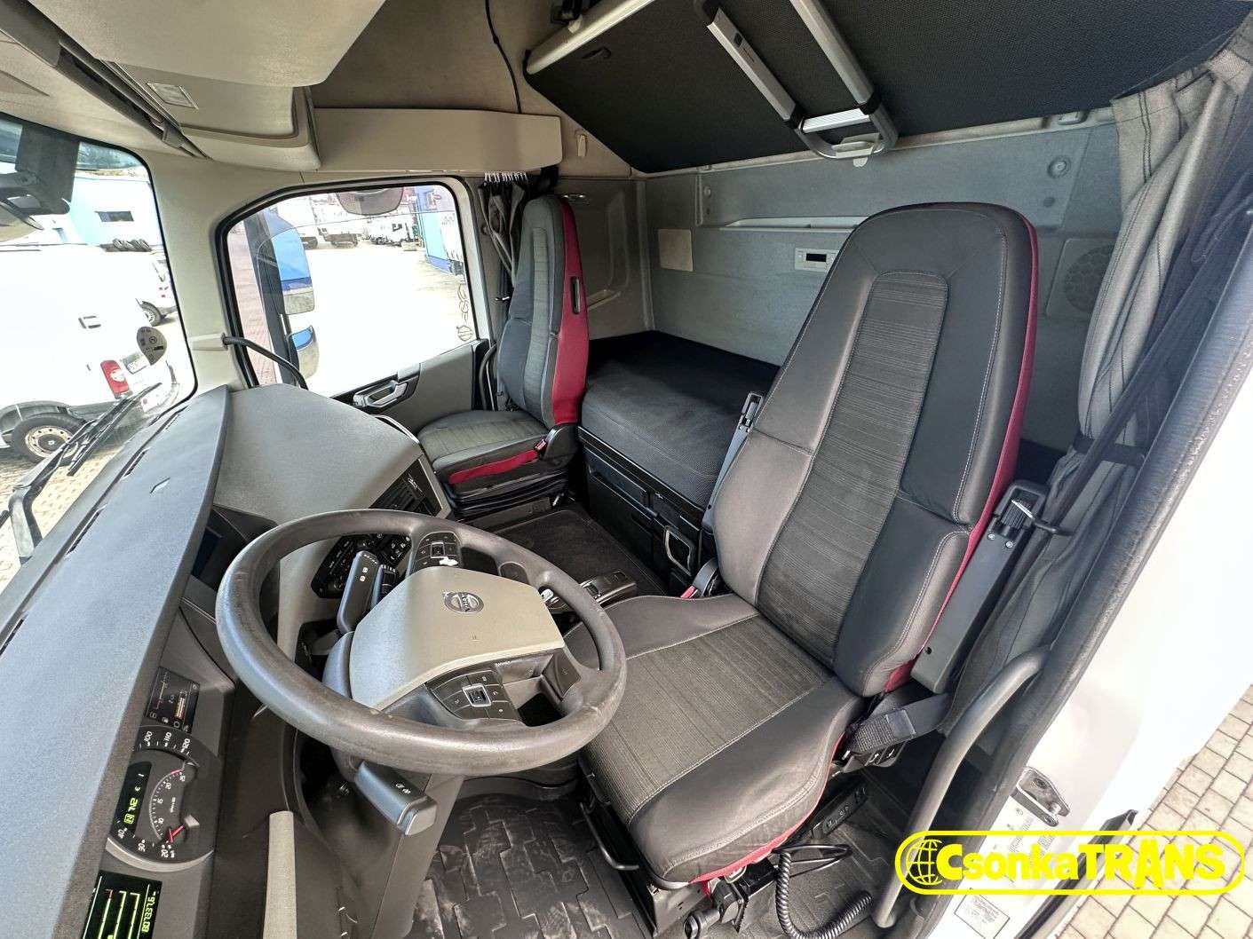 VOLVO FH460, STANDARD. Hydraulics, Park A.C. - 12