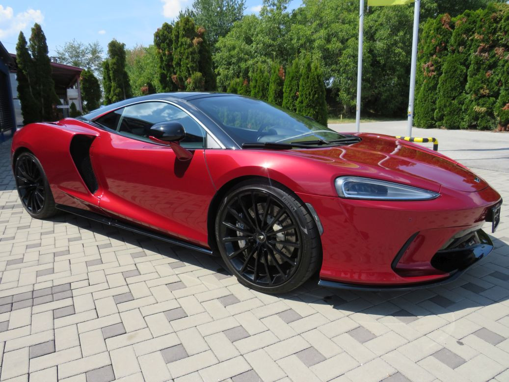 MCLAREN GT 620 PS