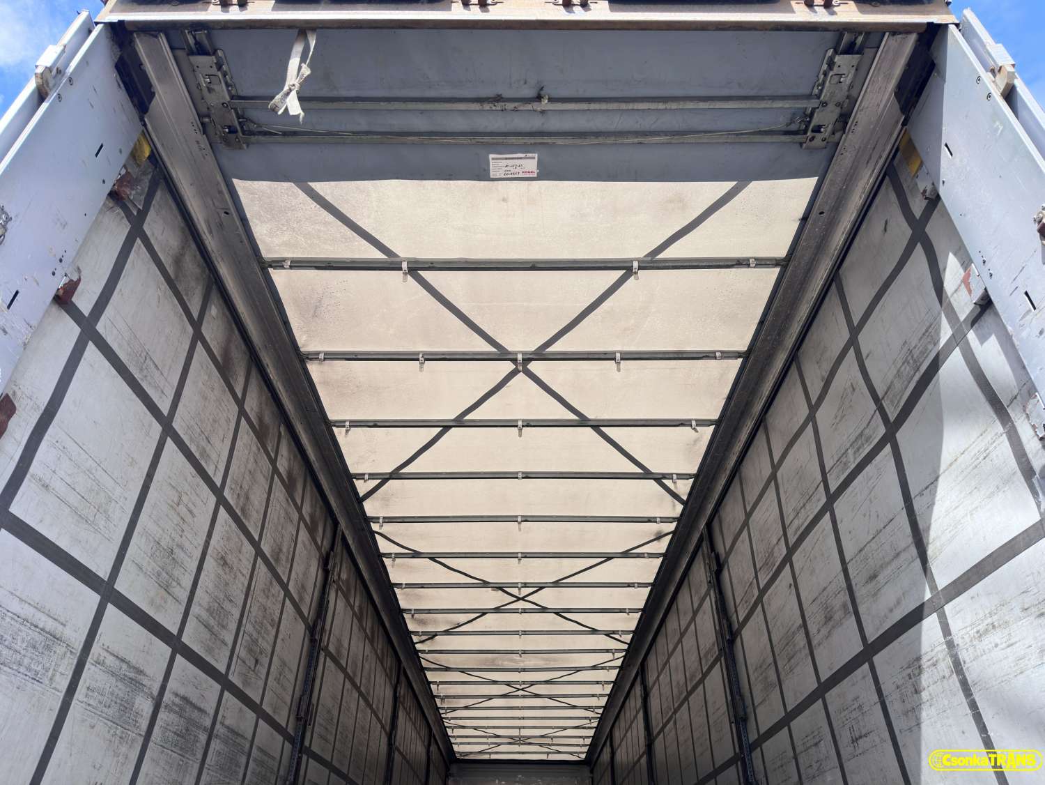 KÖGEL SN 24-1, Lift Roof, Lift Axle, Spare Tyre 2x, Holder 2x - 9