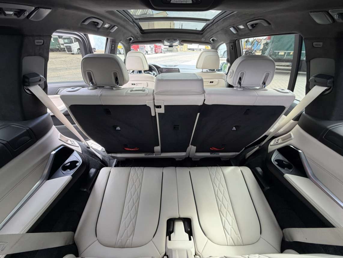 BMW X7 xDrive 40 d, M-Sport  ,7 SITZER, PANO,Soft, - 19