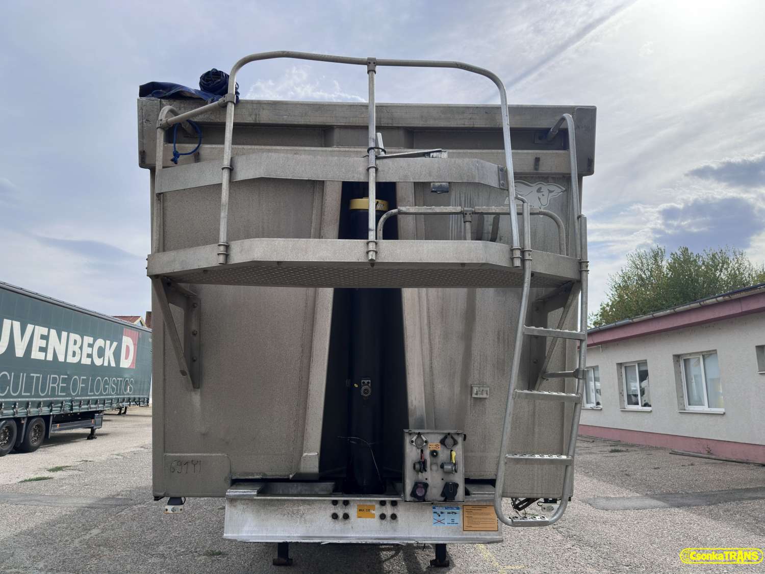 BENALU BULKLINER 106*52m3*6080 KG - 6