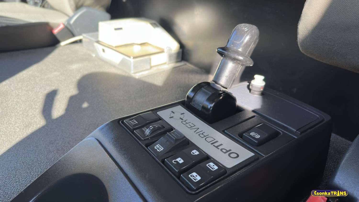 RENAULT Renault PREMIUM 460 DXI EEV *TANK ADR* - 27