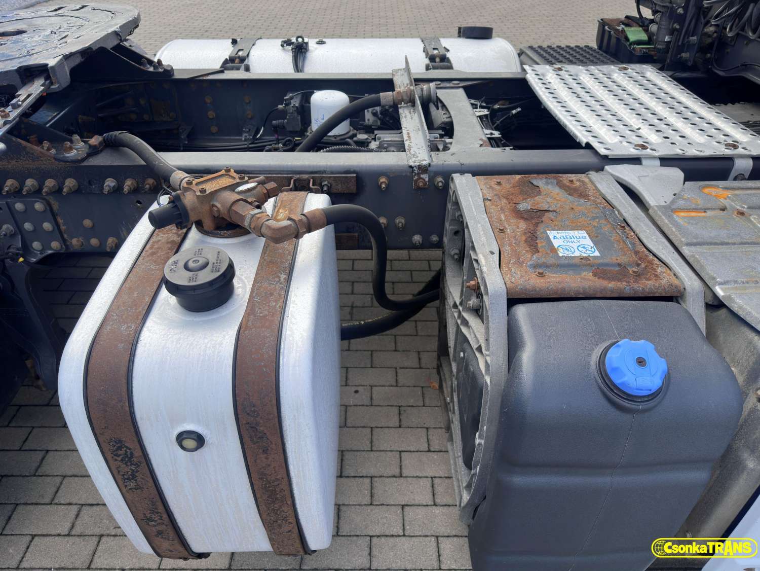 VOLVO FH460, STANDARD. Hydraulics, Park A.C. - 24