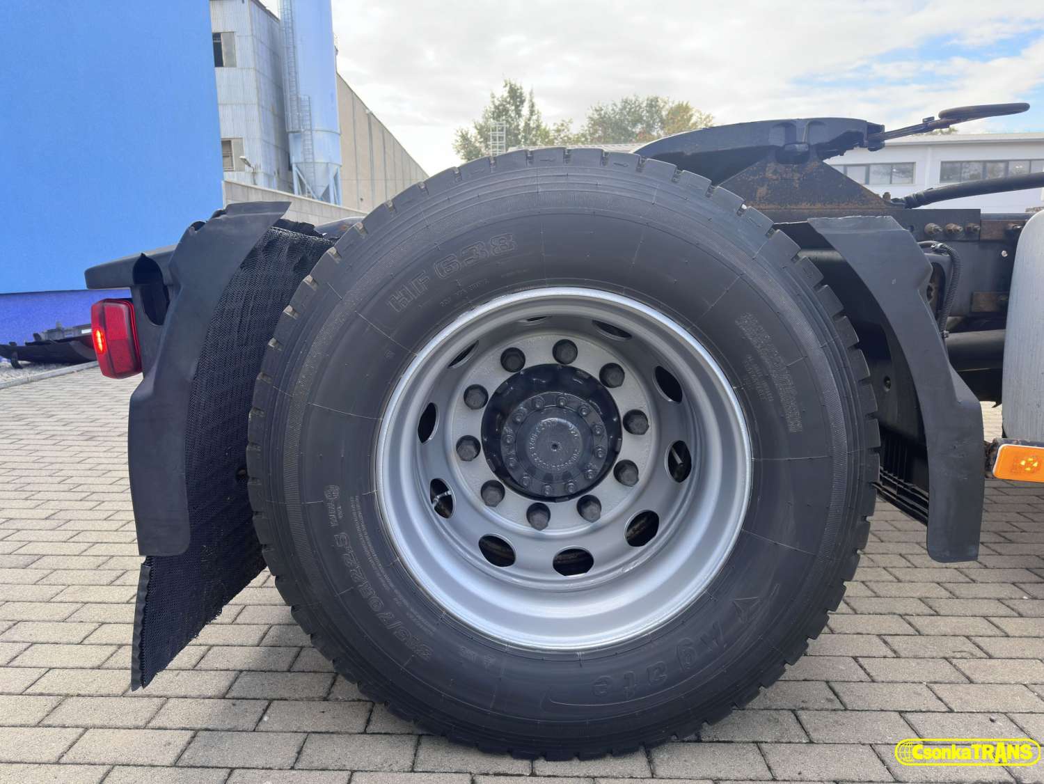 VOLVO FH460, STANDARD. Hydraulics, Park A.C. - 35