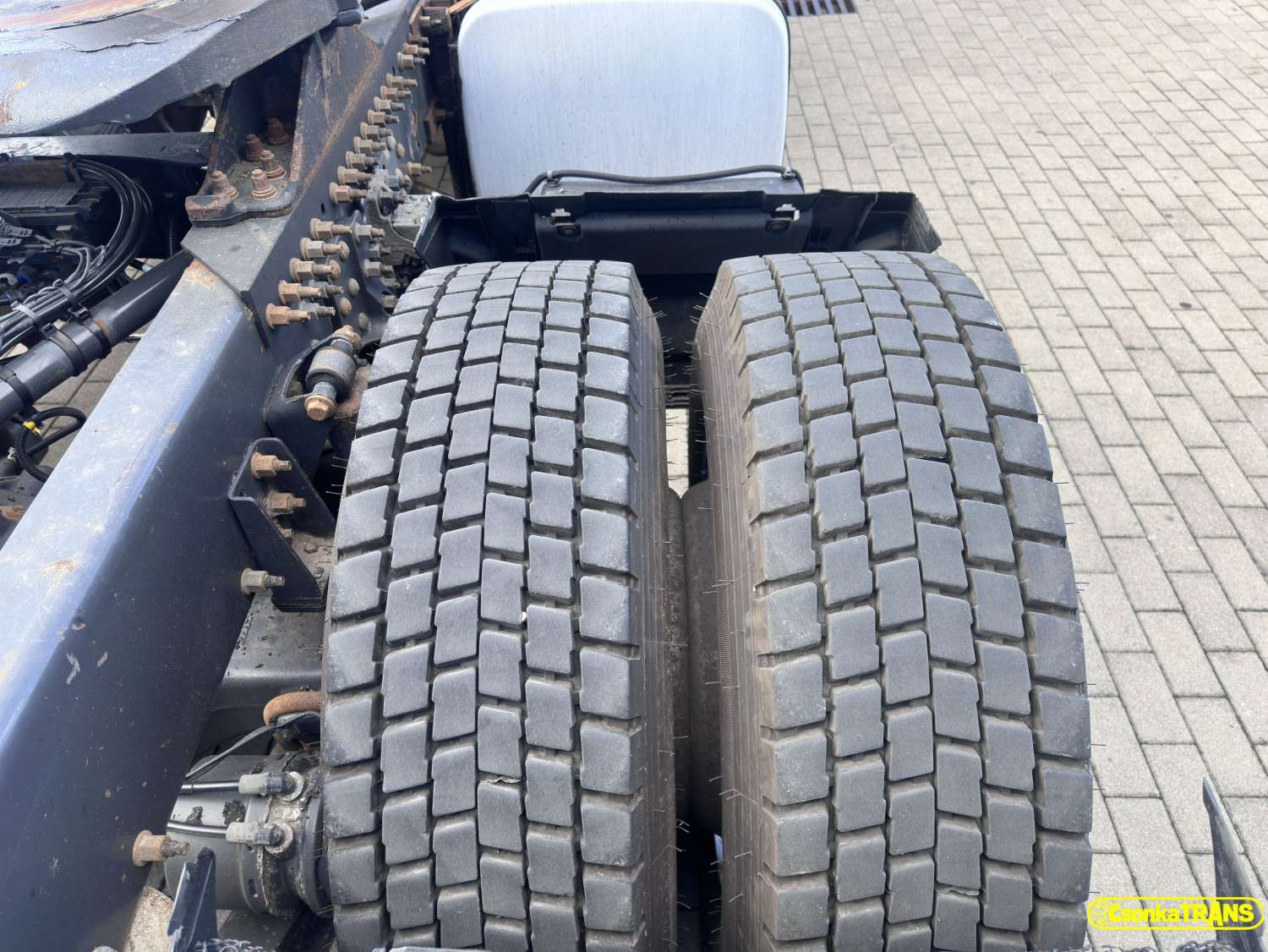 VOLVO FH460, STANDARD. Hydraulics, Park A.C. - 36